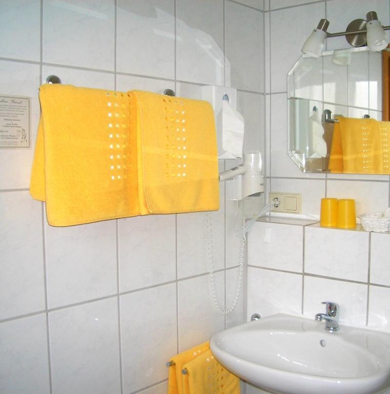 Gaestehaus Kleine Kalmit Landau in der Pfalz Camera foto