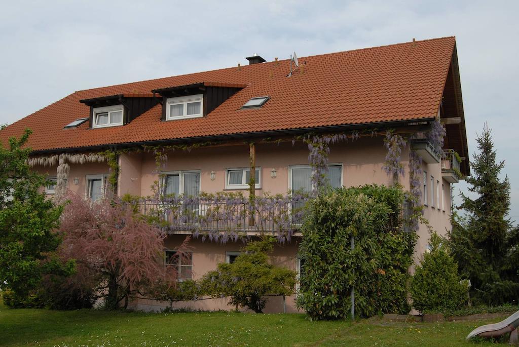Gaestehaus Kleine Kalmit Landau in der Pfalz Esterno foto